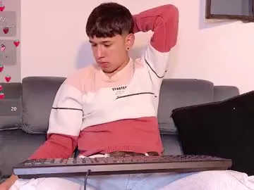 Wkatte – webcam model profile photo Image 10