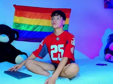 ClaireBree – webcam model profile photo Image 17