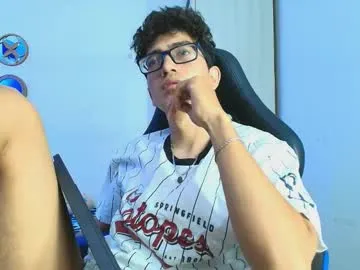 funny_to_see_you_here – webcam model profile photo Image 9