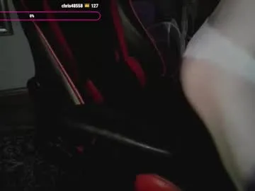 ginacali – webcam model profile photo Image 3