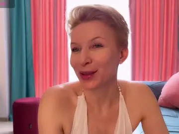 Bustykeyla – webcam model profile photo Image 10