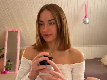 Simone_Miller – webcam model profile photo Image 10