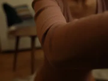 velvet_daydream – webcam model profile photo