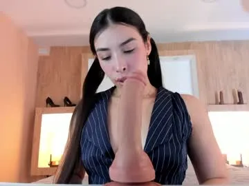 trixie_taylor – webcam model profile photo Image 3