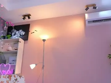 trixie_taylor – webcam model profile photo Image 3