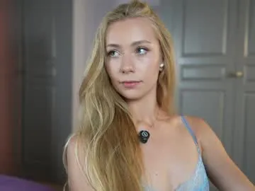 GloriaEvans – webcam model profile photo Image 15