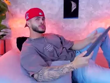 golden_girl_house – webcam model profile photo Image 10