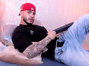 golden_girl_house – webcam model profile photo Image 16