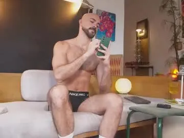 Miya_Nika – webcam model profile photo Image 10