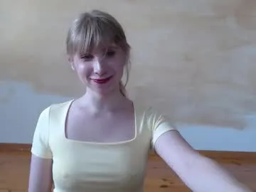 Lalitha-1995 – webcam model profile photo Image 11