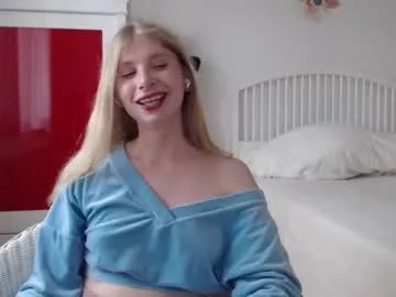 Lalitha-1995 – webcam model profile photo Image 9