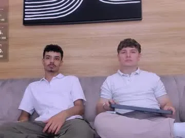 PinkLoving070 – webcam model profile photo Image 18