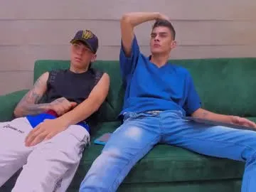 PinkLoving070 – webcam model profile photo Image 9