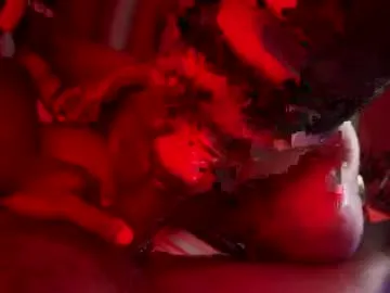 RomanticCouple432 – webcam model profile photo Image 4