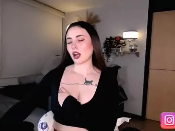 Nicoleevien – webcam model profile photo Image 7