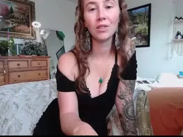 KARISHMA-STRIP profile photo Image 18