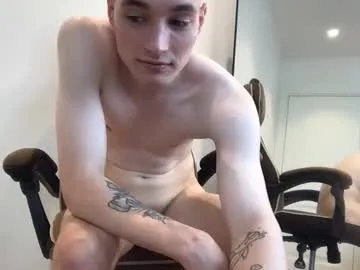 serena_willow – webcam model profile photo Image 14