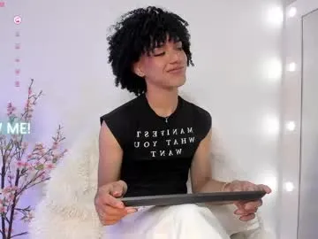 LianneBynon profile photo Image 4