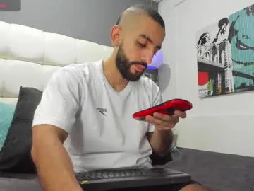 nide_xiaogou – webcam model profile photo Image 2