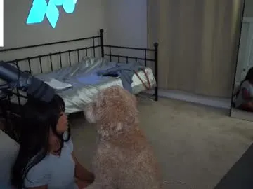 miamellycious – webcam model profile photo Image 9