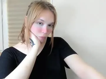 yomoyoo profile photo