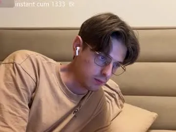 priya_sharma02 – webcam model profile photo Image 19