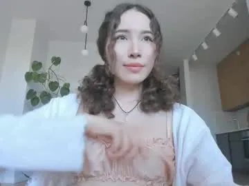 YumiLux profile photo Image 12