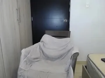 denobluora – webcam model profile photo Image 15