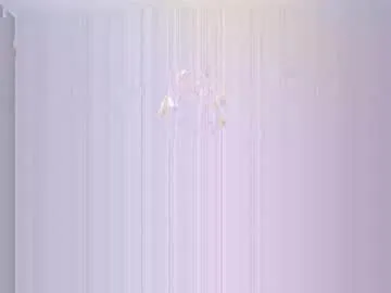 babyaylin – webcam model profile photo Image 3