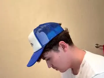 seraphine23 – webcam model profile photo Image 6