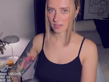 Shanayaaaaaa – webcam model profile photo Image 4