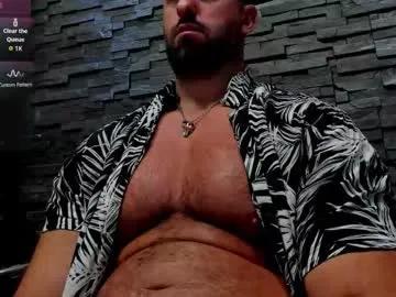 GennaJames – webcam model profile photo Image 14