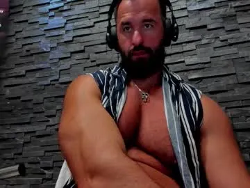 GennaJames – webcam model profile photo Image 6