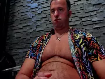 GennaJames – webcam model profile photo Image 7