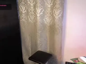 desitease – webcam model profile photo Image 17