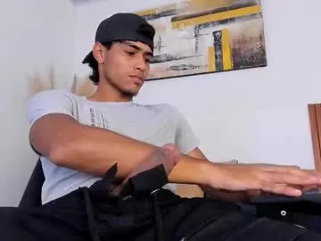 alana15 – webcam model profile photo Image 19