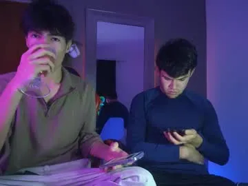 babyaylin – webcam model profile photo Image 7