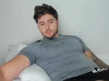 Alirawrz – webcam model profile photo Image 2