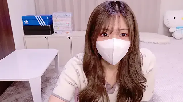 PorcelainDoll1 – webcam model profile photo Image 2