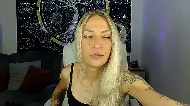 Ariana__ – webcam model profile photo Image 6