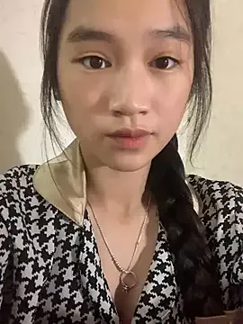 jacques_season – webcam model profile photo Image 3