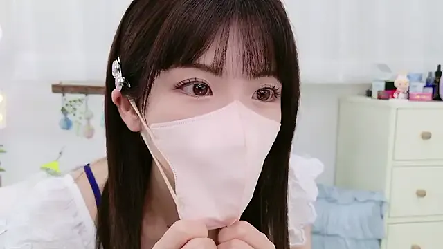 charlotte_stevenss_ – webcam model profile photo Image 9