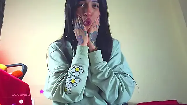 -NOBU- – webcam model profile photo