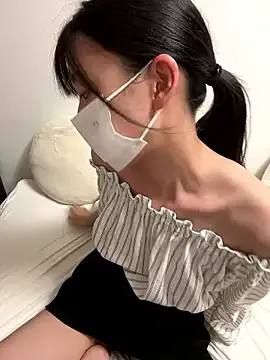 FariBanxOfficial – webcam model profile photo Image 11