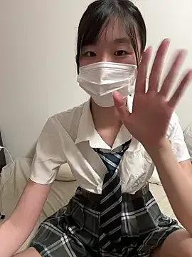 FariBanxOfficial – webcam model profile photo Image 16