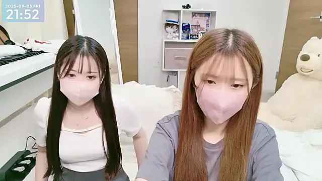 nide_xiaogou – webcam model profile photo Image 13