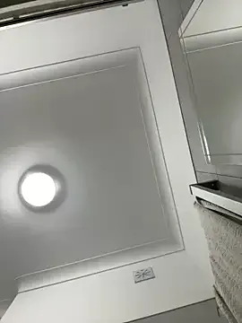 RubyRubin – webcam model profile photo Image 4