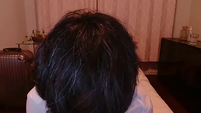 Threesome-no-mercy – webcam model profile photo Image 2