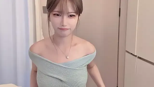 21sweetSunny – webcam model profile photo Image 6