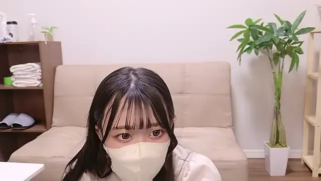 Lovebirdss – webcam model profile photo Image 2